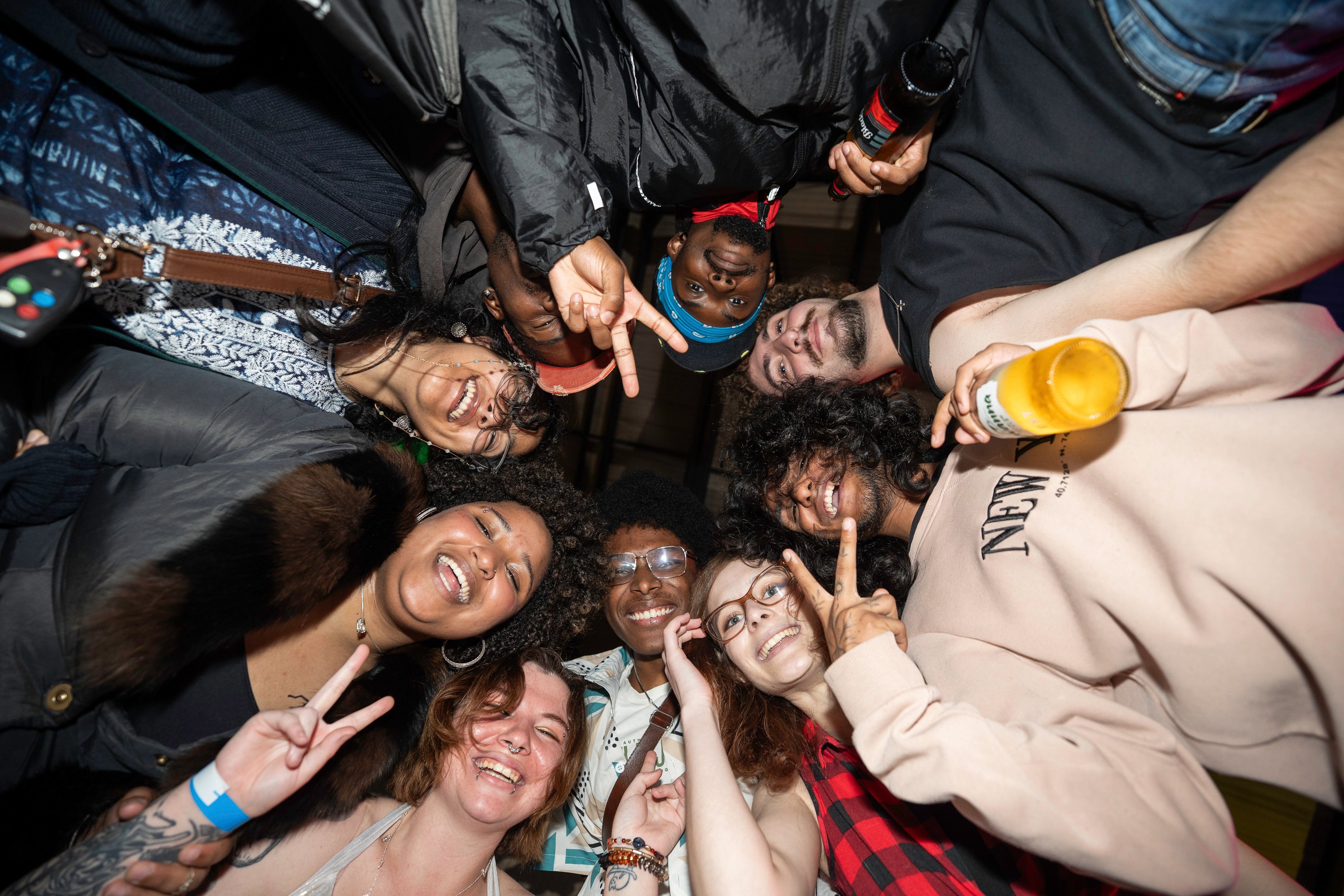 37320251120CJP-AChurchyardAPM00888