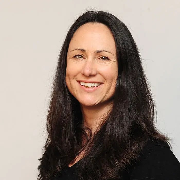 Photo of Rhiannon Reid